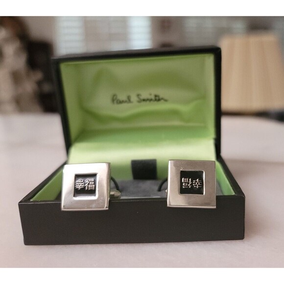 Vintage Rare Paul Smith Chinese characters LUCK cufflinks with gift box - Picture 2 of 3